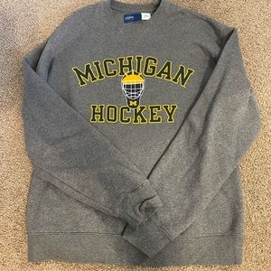 University of Michigan Hockey Crewneck | size medium (unisex)